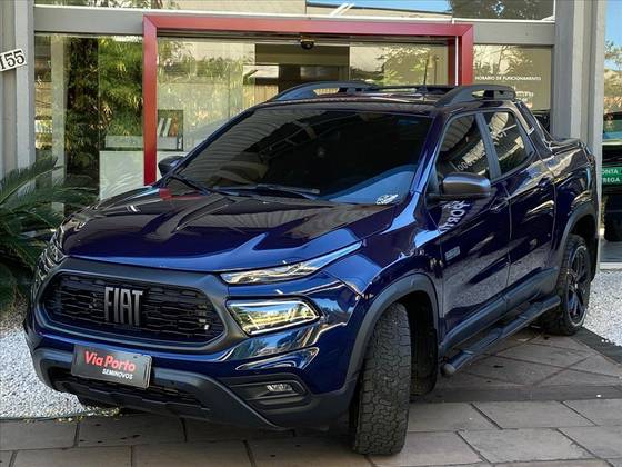 FIAT TORO 2.0 16V TURBO DIESEL ULTRA 4WD AT9 FIAT TORO 2.0 16V TURBO DIESEL ULTRA 4WD AT9